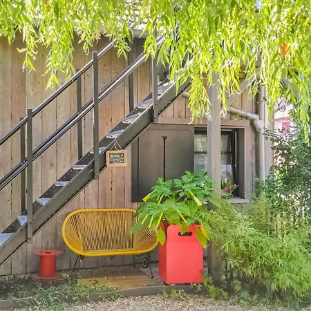Romantic In Saint-quirin, Cleaning Included Appartement